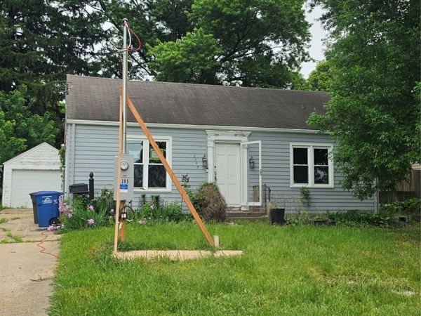 3305 SW 14th Street , Des Moines, IA 50315