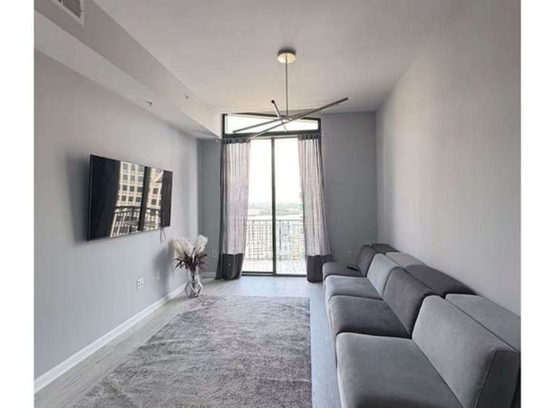 3040 Peachtree Road NW, Unit 1913, Atlanta, GA 30305