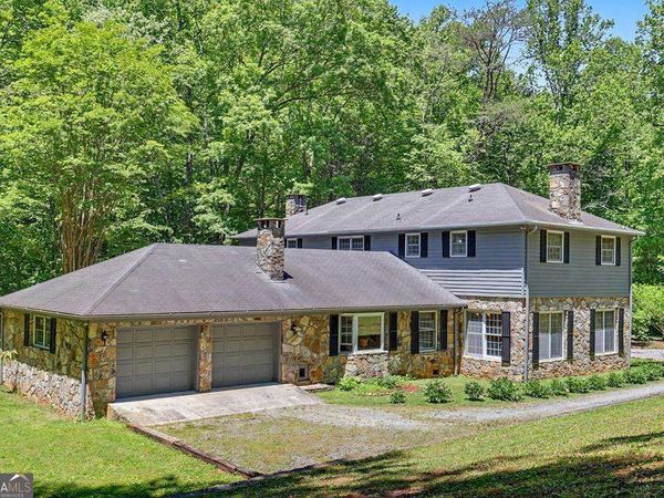 1127 Burch Branch Road, Hiawassee, GA 30546