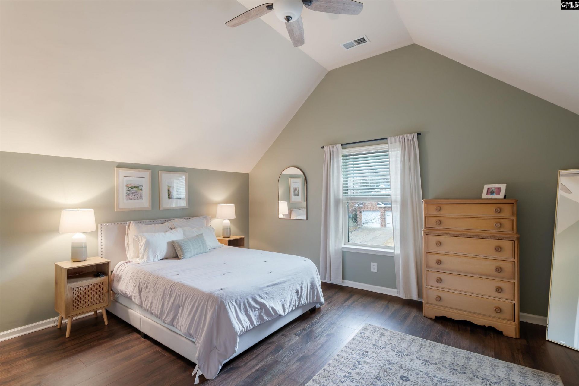 646 Village Market Drive Photo 30
