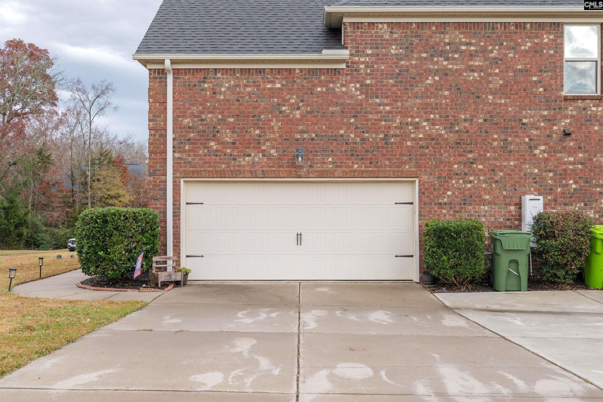 646 Village Market Drive Photo 40