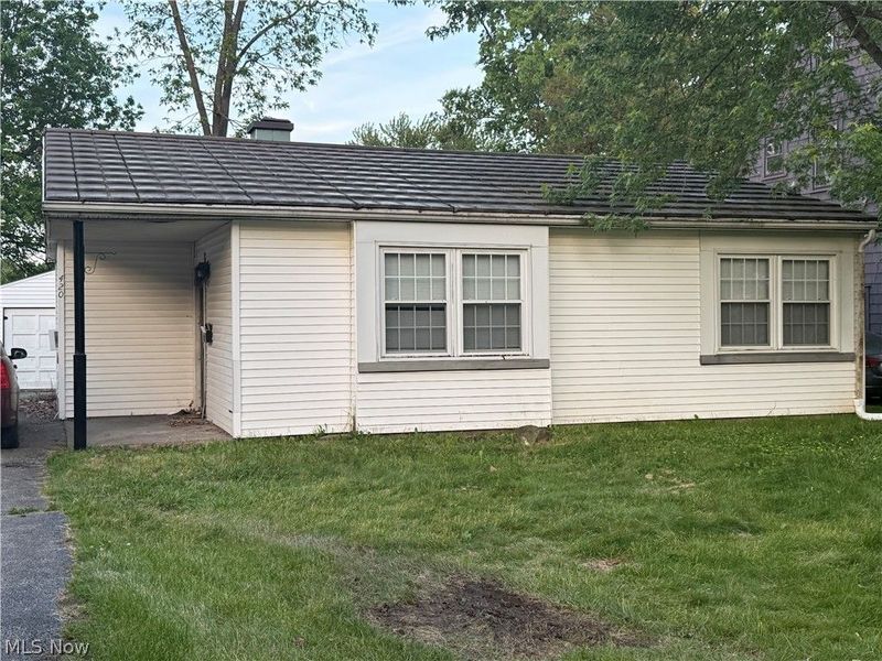 420 Perkinswood Boulevard NE, Warren, OH 44483 Photo 1