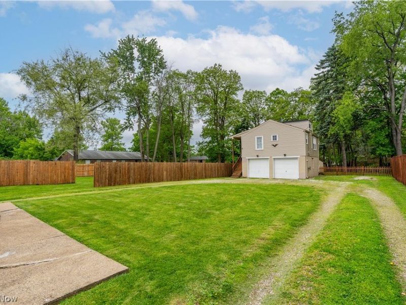 1721 Broad Avenue NW, Canton, OH 44708 Photo 3