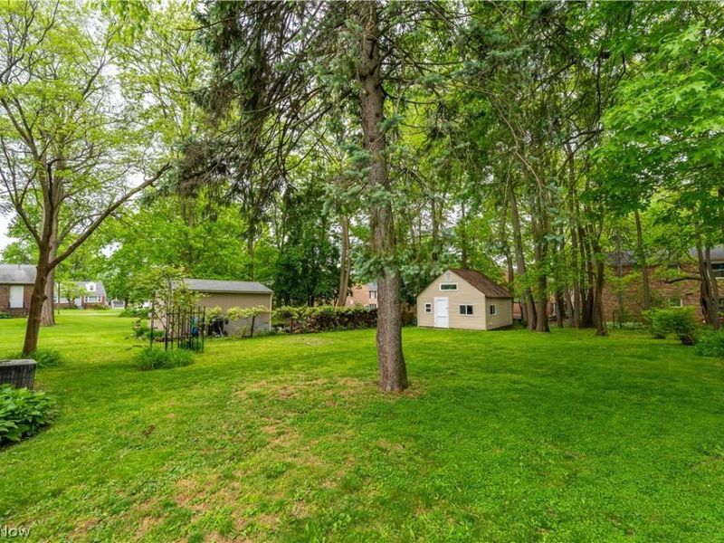 1721 Broad Avenue NW, Canton, OH 44708 Photo 5