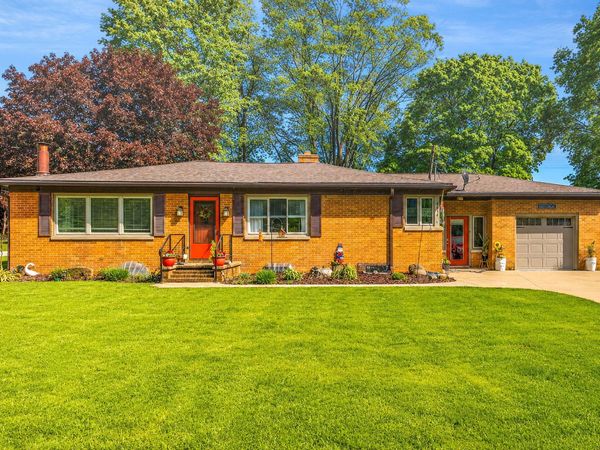 4614 Elm Street, New Era, MI 49446