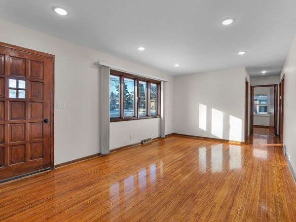 9109 Queen Avenue S, Bloomington, MN 55431