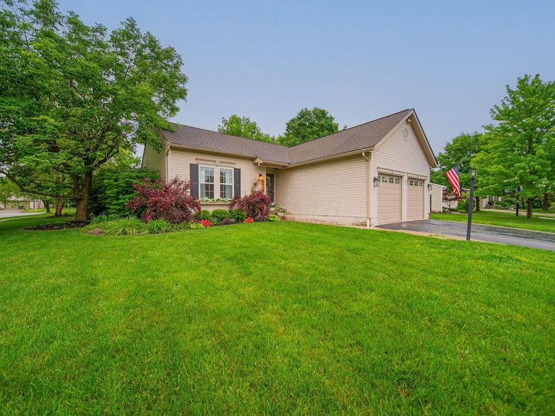 4419 Prairie Pine Court, Hilliard, OH 43026 Photo 2