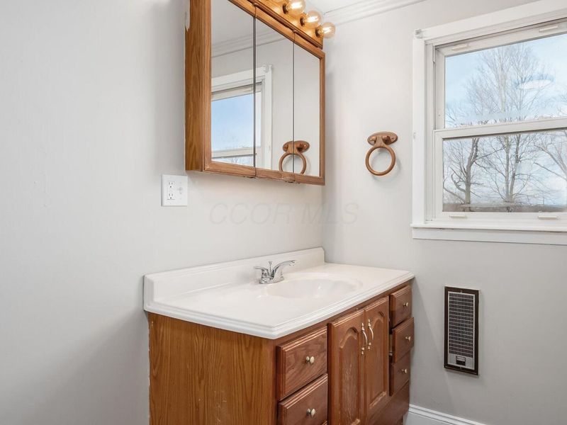 96 Summit Street , Roseville, OH 43777 Photo 19