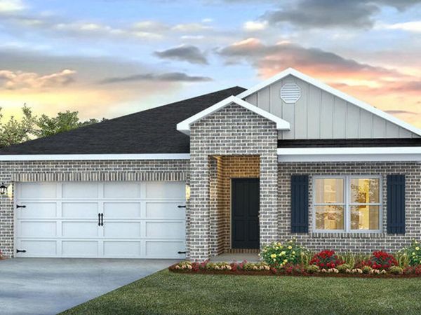 207 Lakeland Dr., Hattiesburg, MS 39402