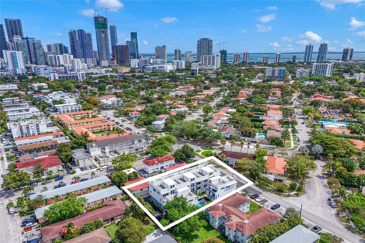 721 SW 11th Street, Unit E, Miami, FL 33129 Photo