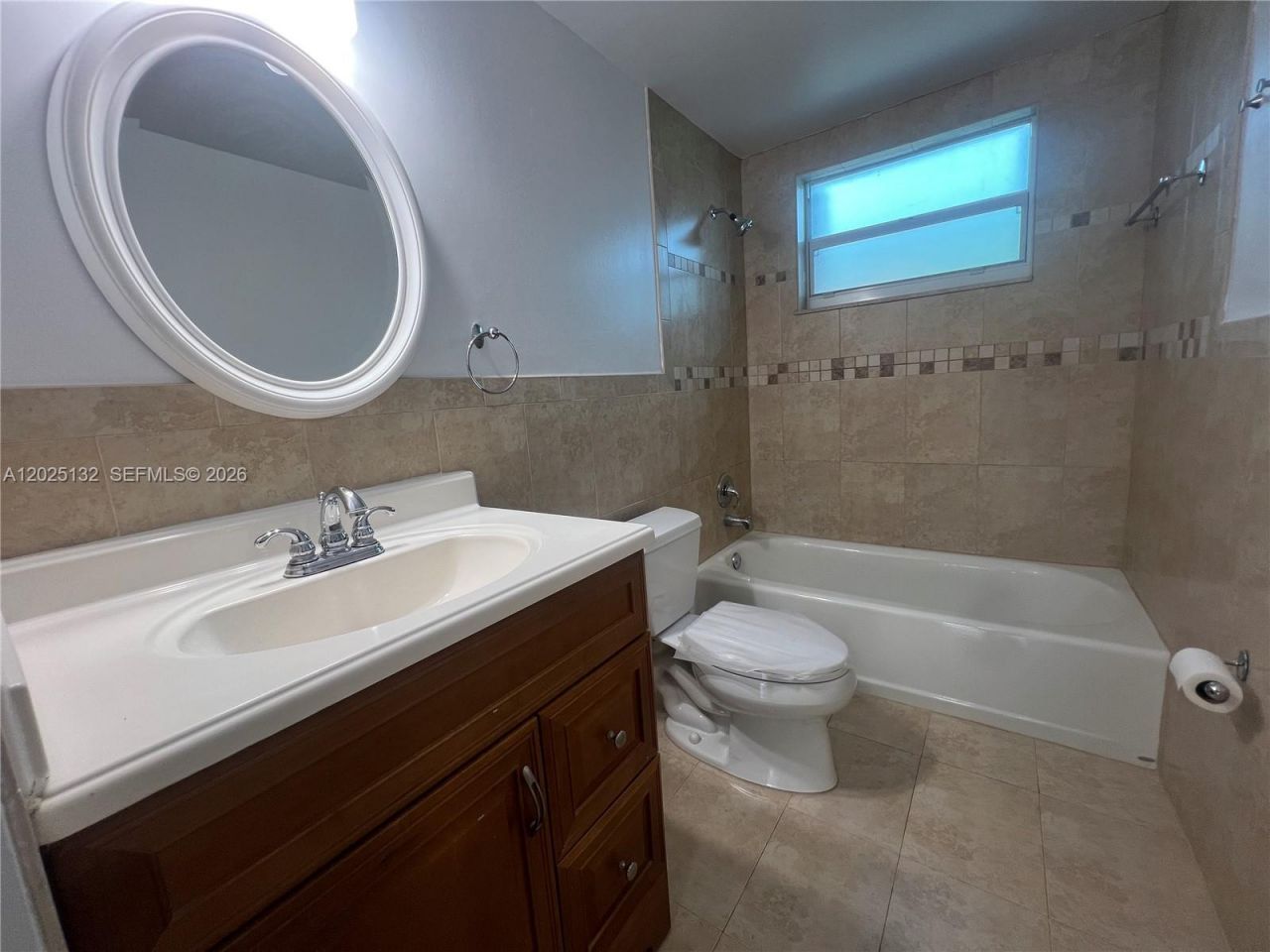 9371 Fontainebleau Blvd, Unit I205, Miami, FL 33172 Photo