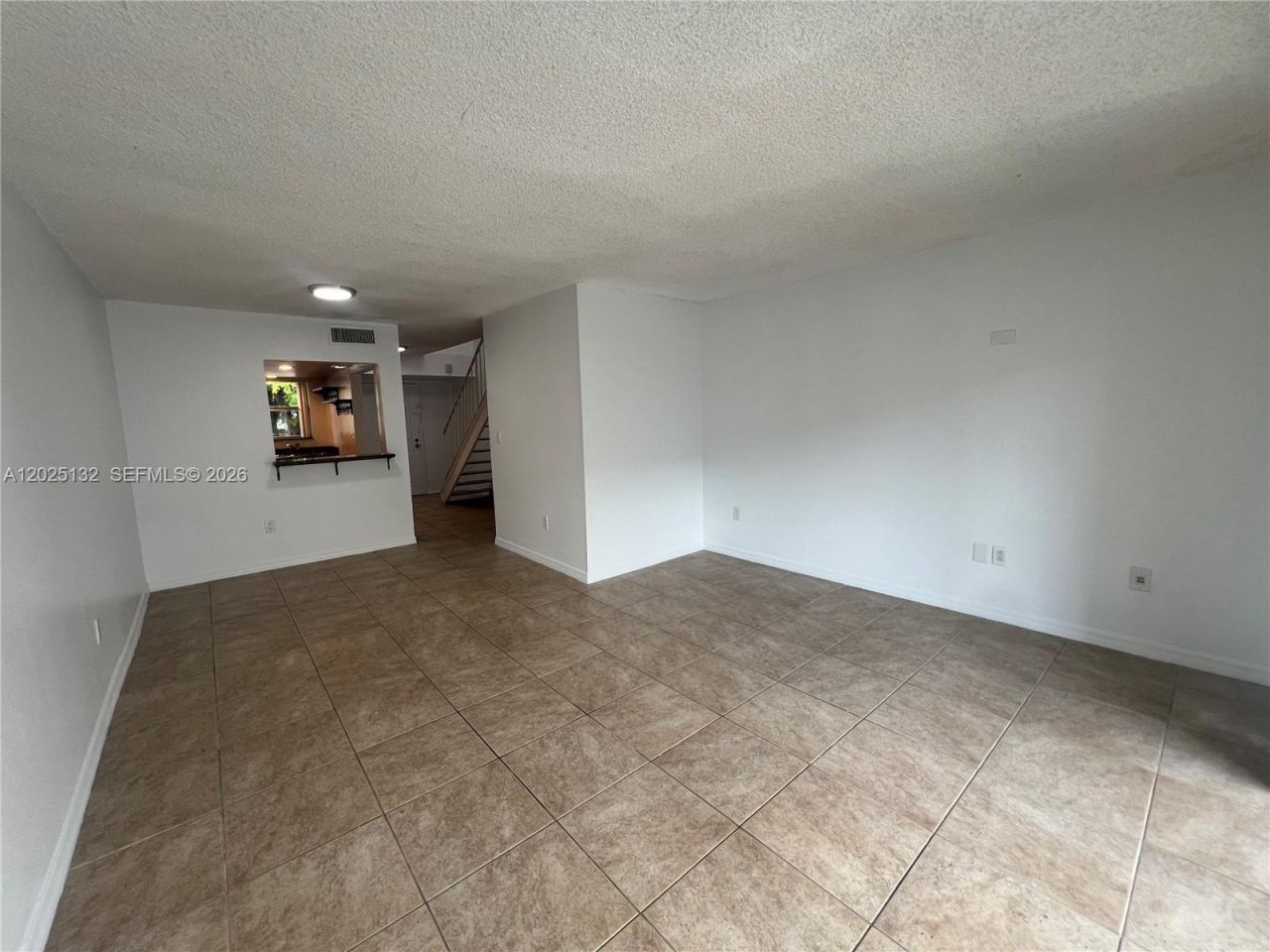9371 Fontainebleau Blvd, Unit I205, Miami, FL 33172 Photo