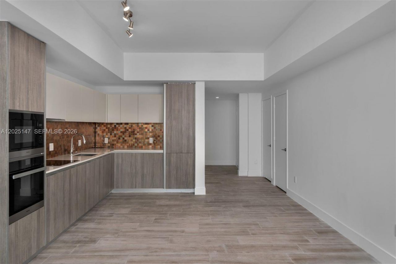 2900 NE 7th Ave , Unit 504, Miami, FL 33137 Photo