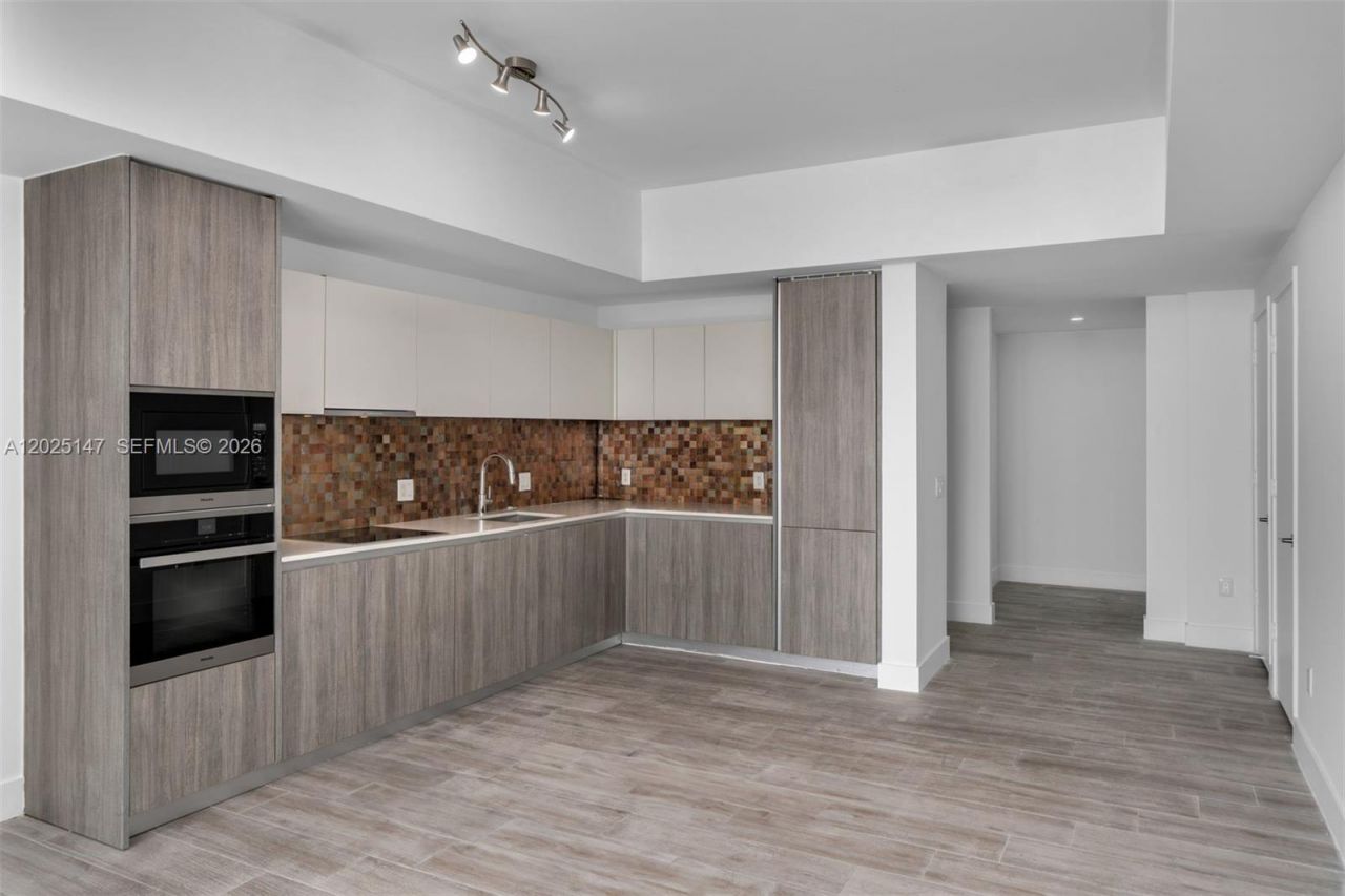 2900 NE 7th Ave , Unit 504, Miami, FL 33137 Photo