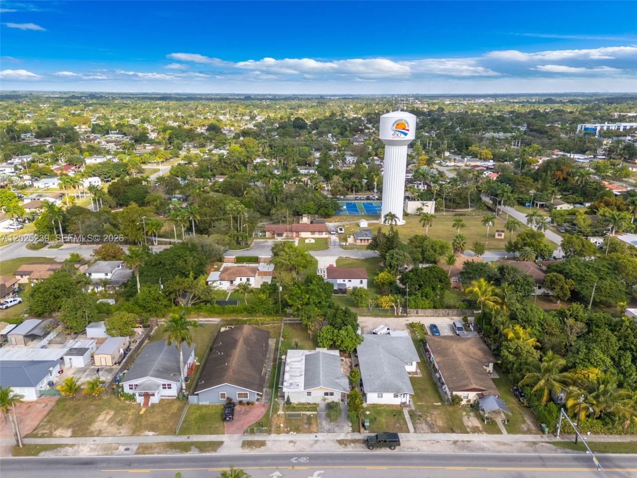 445 NW 8th St , Homestead, FL 33030 Photo