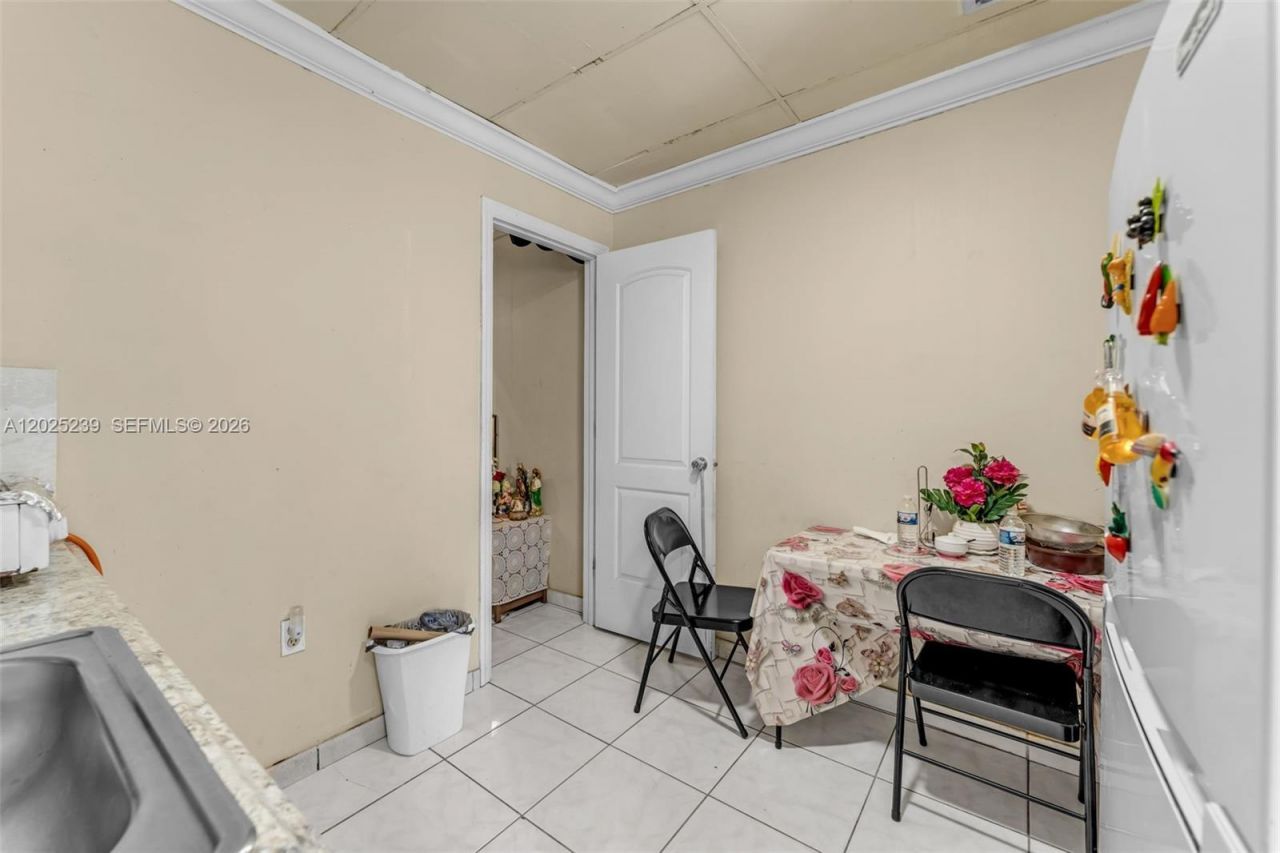 445 NW 8th St , Homestead, FL 33030 Photo