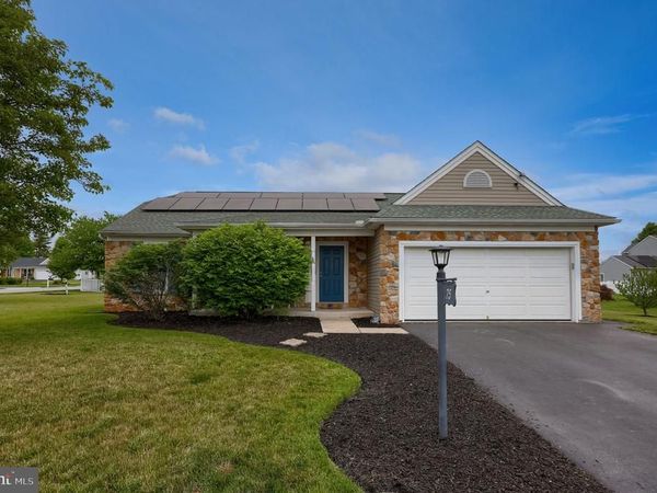 75 JOAN DRIVE, YORK, PA 17404