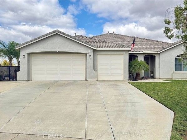 19241 Silver Summit, Perris, CA 92570