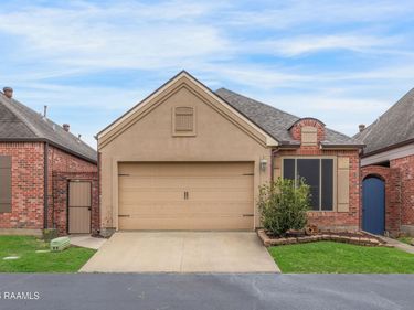 116 Serenity Sound Drive , Lafayette, LA 70506