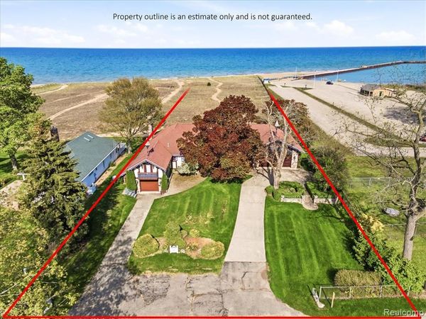 94 N Lake Street , Port Sanilac Vlg, MI 48469