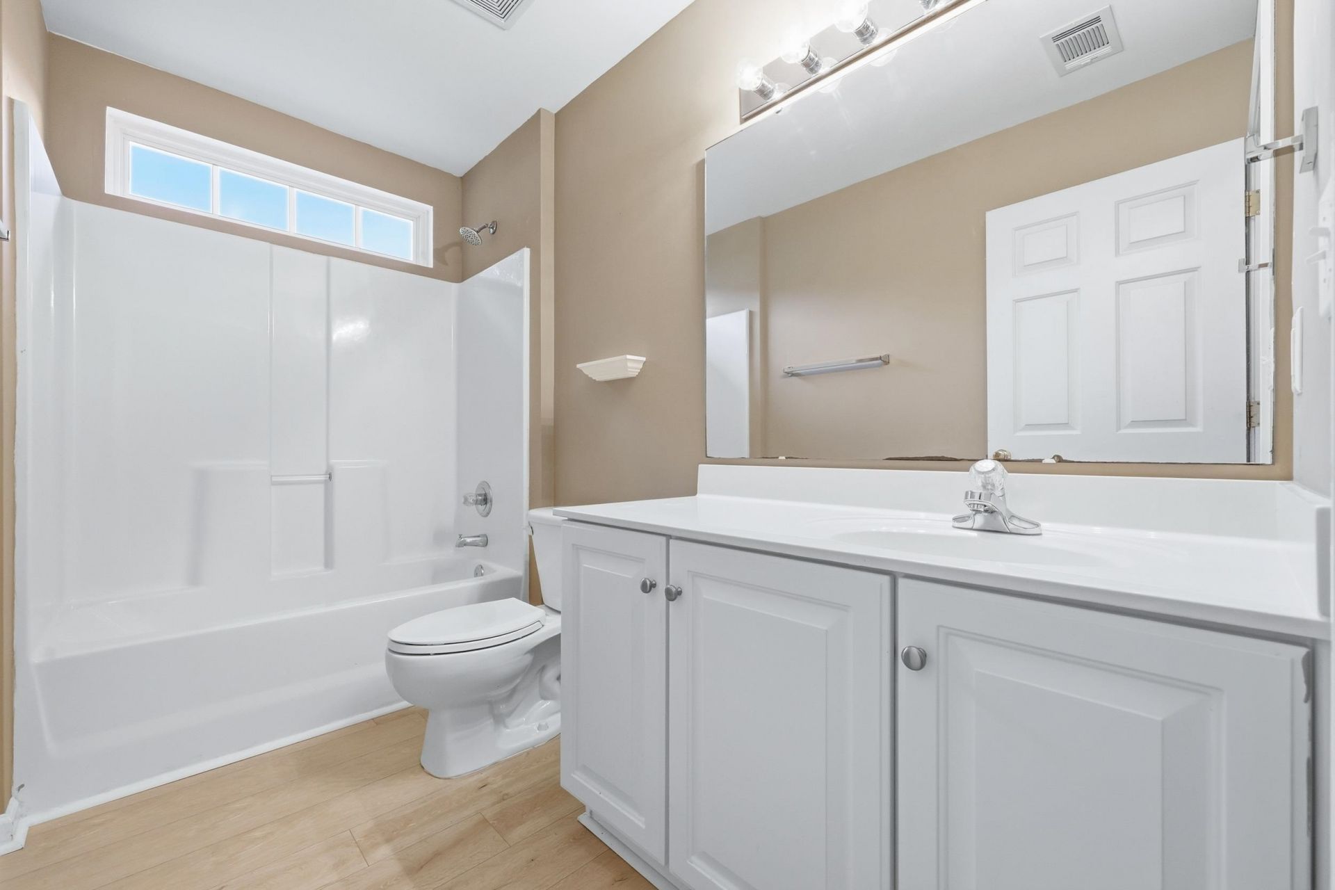 804 Encampment Ct. Photo 32