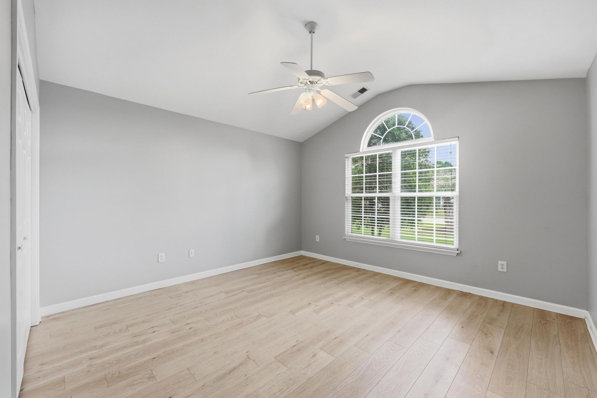 804 Encampment Ct. Photo 33