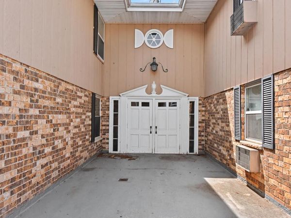 5700 W Wahner AVENUE, Unit 101, Brown Deer, WI 53223