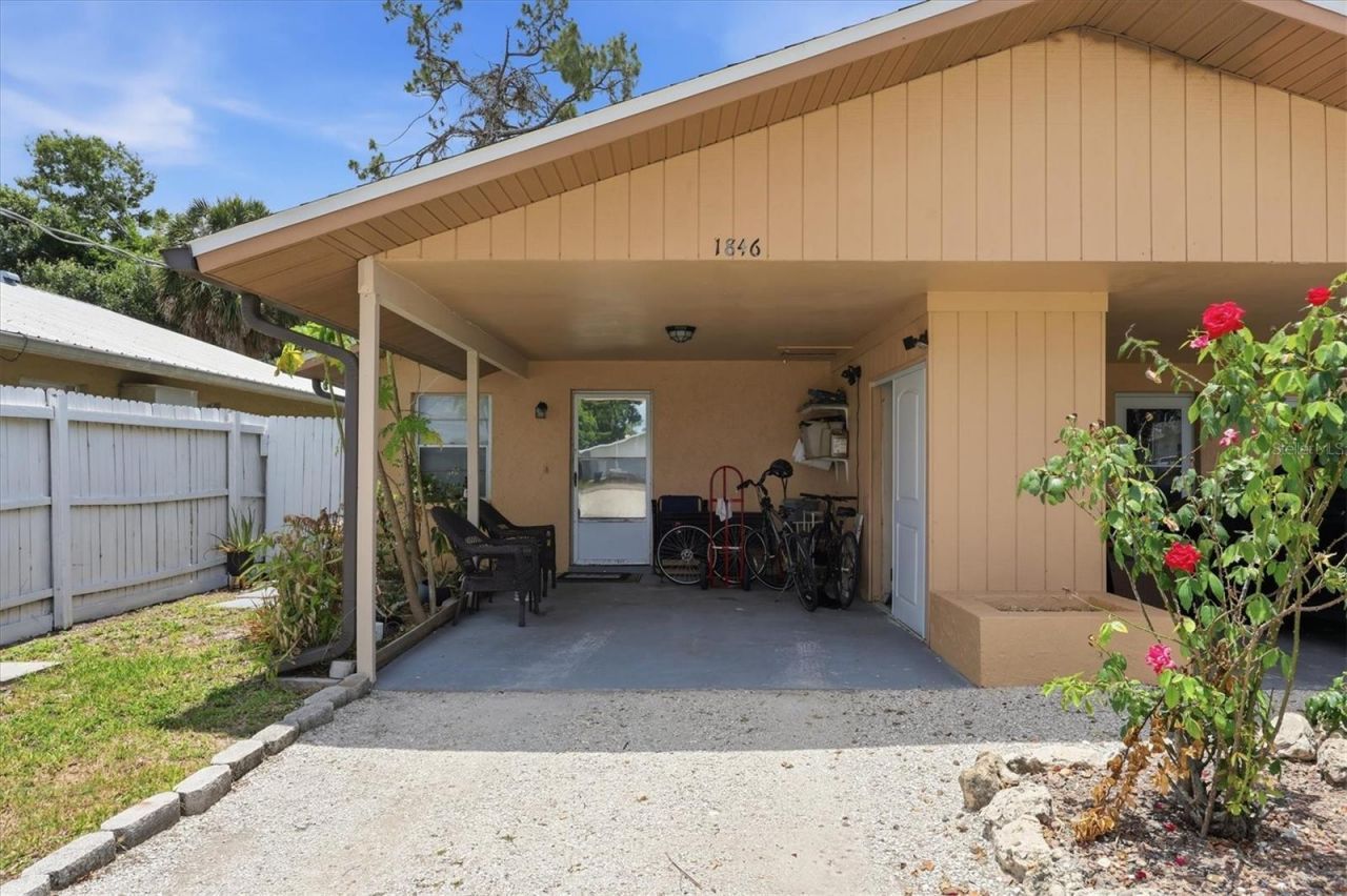 1844 Marbeth Street, Sarasota, FL 34231 Photo