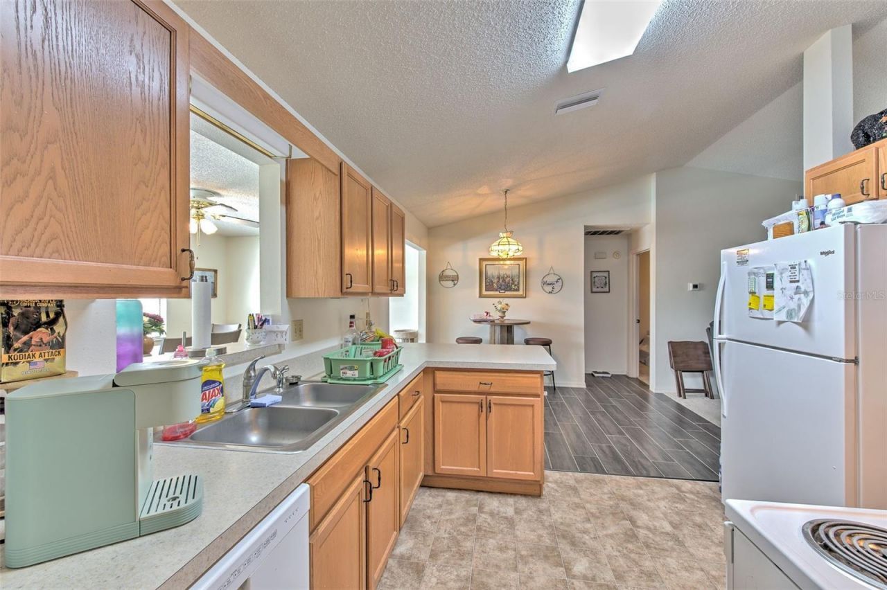 38620 Alpha Avenue, Zephyrhills, FL 33540 Photo