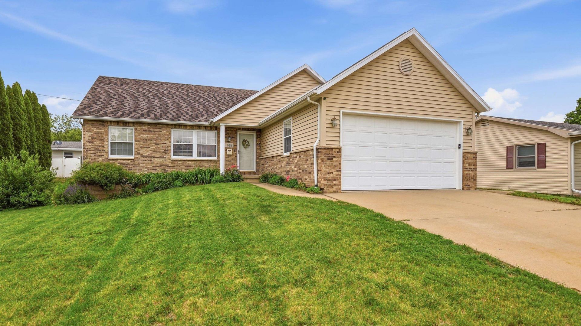 465 Peach Street, EAST DUBUQUE, IL 61025