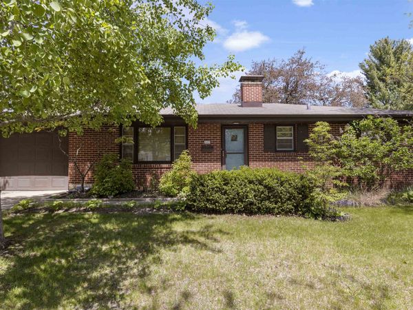 2619 KAREN Drive, ROCKFORD, IL 61101