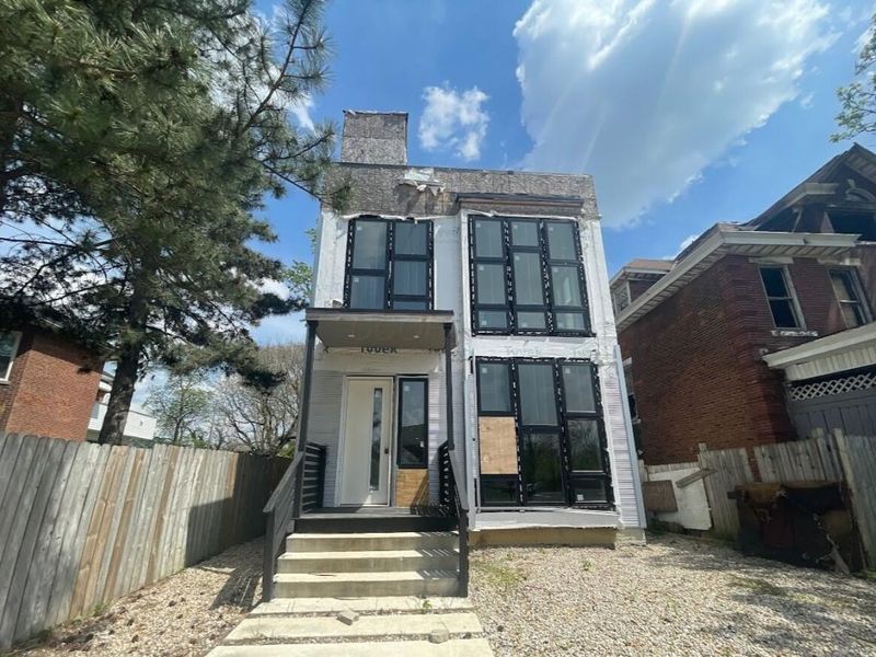 528 S Ohio Avenue, Columbus, OH 43205 Photo 1