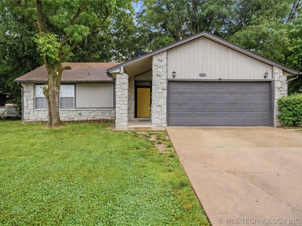 514 W 148th Street S, Glenpool, OK 74033
