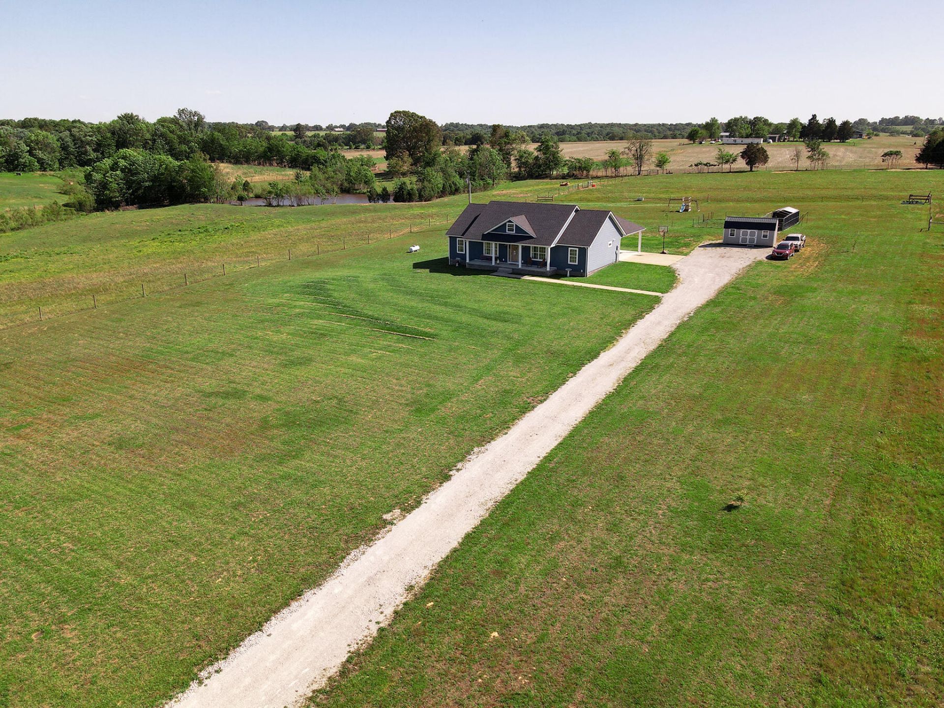 207 Collins Road, Russellville, KY 42276
