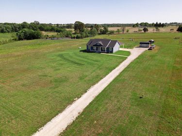 207 Collins Road, Russellville, KY 42276