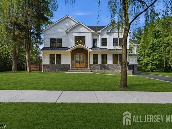 61 Hickory Street , Metuchen, NJ 08840
