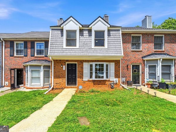 3244 Hampton Court SE, Smyrna, GA 30082