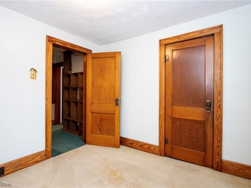 221 Main Street E, Beach City, OH 44608 Photo 15