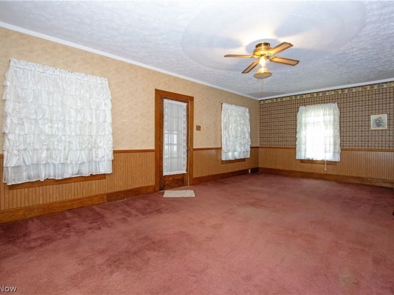 221 Main Street E, Beach City, OH 44608 Photo 4