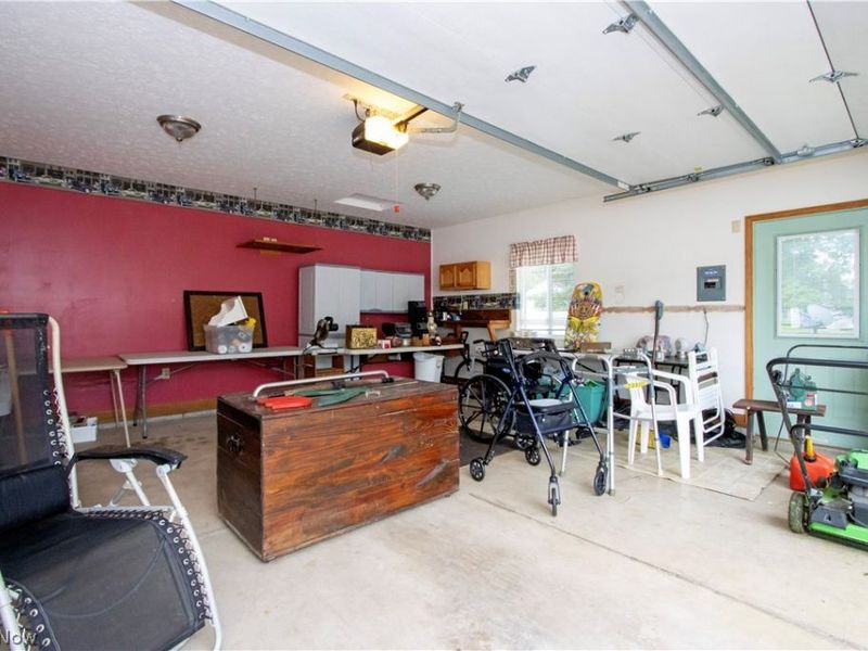 221 Main Street E, Beach City, OH 44608 Photo 41