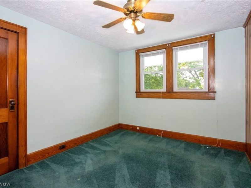 221 Main Street E, Beach City, OH 44608 Photo 8
