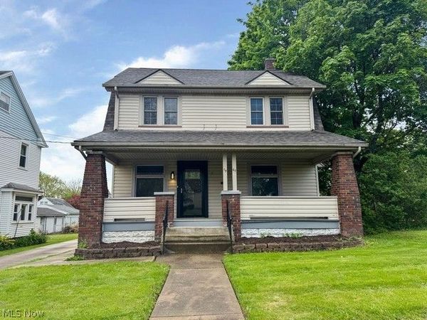 1967 Manhattan Avenue , Youngstown, OH 44509