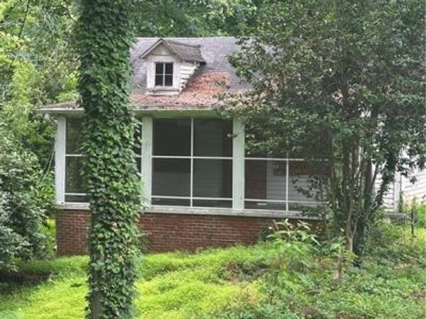 110 Mt Paran Road NE, Atlanta, GA 30327