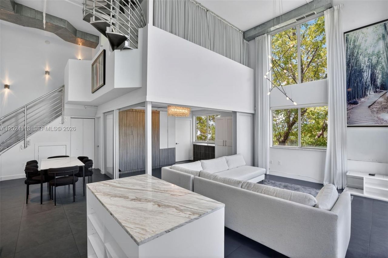 900 4th St , Unit 6, Miami Beach, FL 33139 Photo
