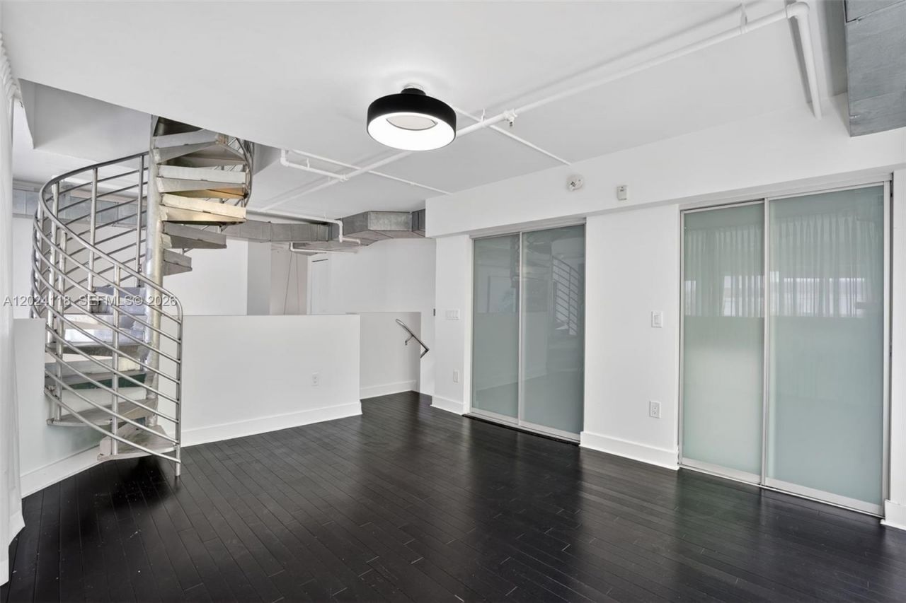 900 4th St , Unit 6, Miami Beach, FL 33139 Photo