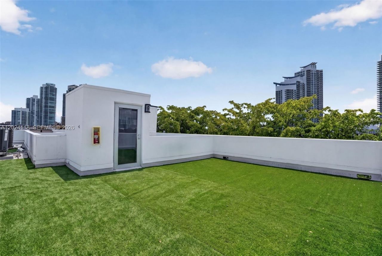 900 4th St , Unit 6, Miami Beach, FL 33139 Photo