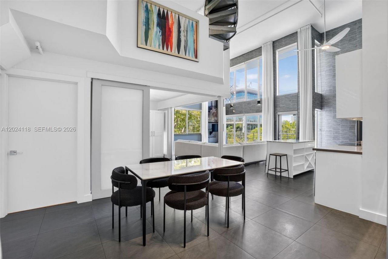 900 4th St , Unit 6, Miami Beach, FL 33139 Photo