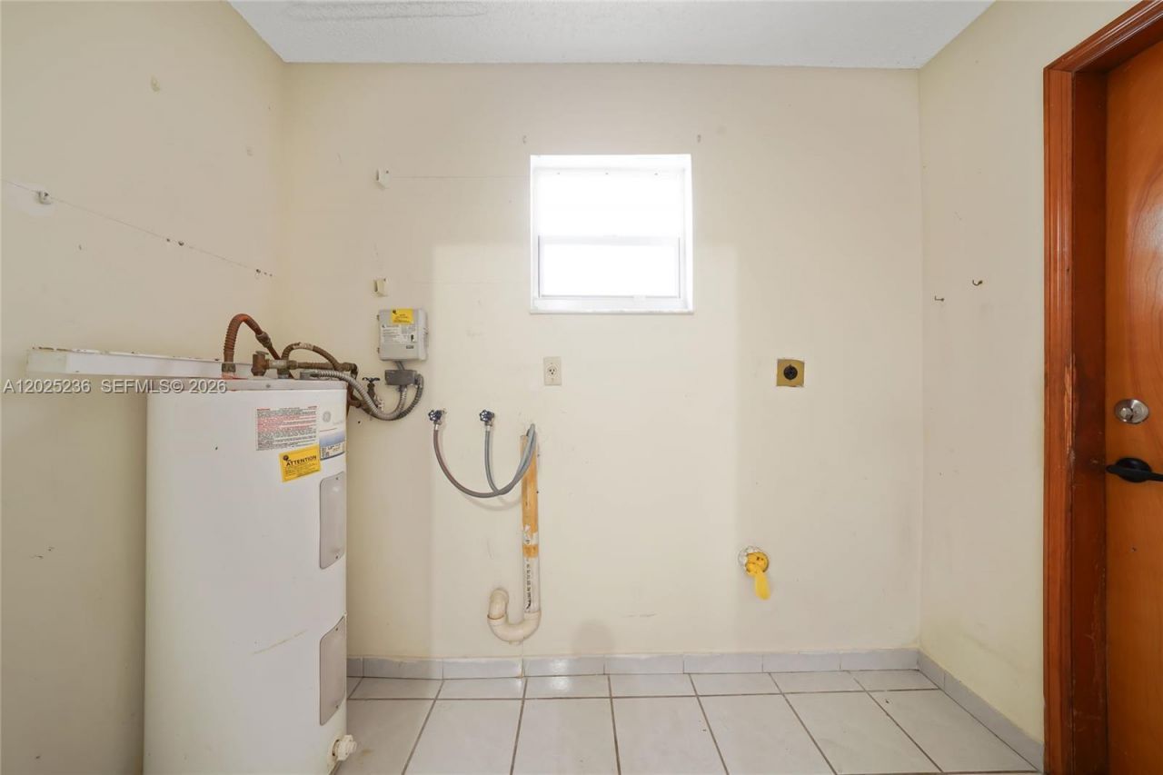 1201 SW 142nd Ave , Miami, FL 33184 Photo