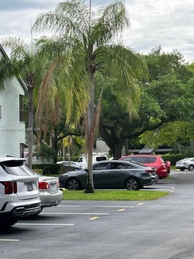3987 N Carambola Cir N, Unit 2923, Coconut Creek, FL 33066 Photo