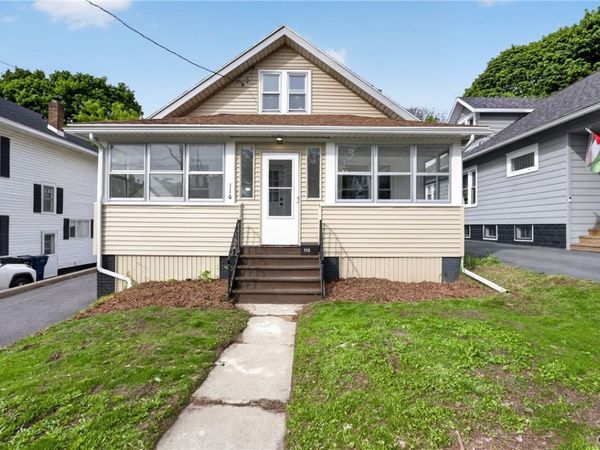 116 Malverne Dr, Syracuse, NY 13208